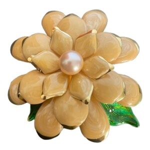 Joan Rivers Gold Tone Peach, Green Enamel Faux Pearl Flower Brooch